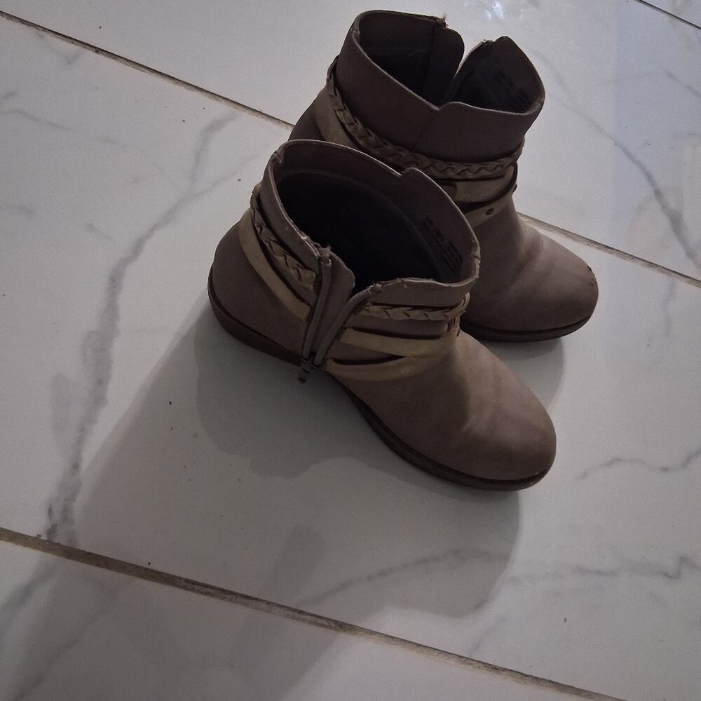 Kids Boots